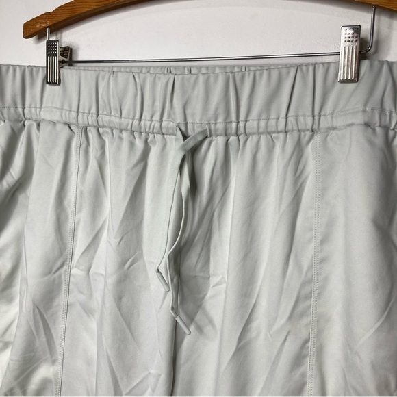 Zuda cityscape joggers size 2X - Picture 3 of 9